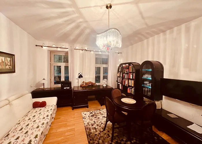 Centrum Cozy Entire Flat