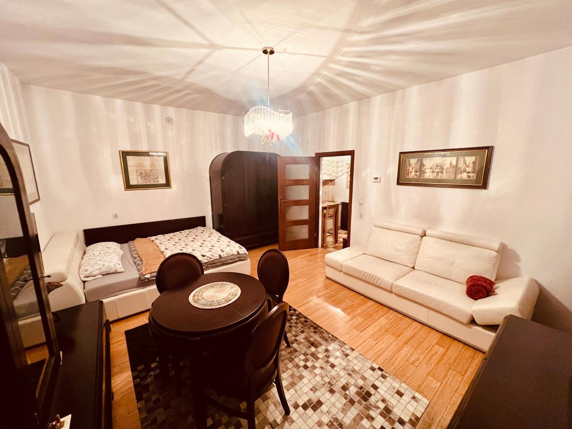 Apartment Centrum Cozy Entire Flat *